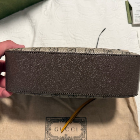 2022 Gucci Neo Vintage GG Supreme Messenger Bag with original box & dust bag - Picture 6 of 9